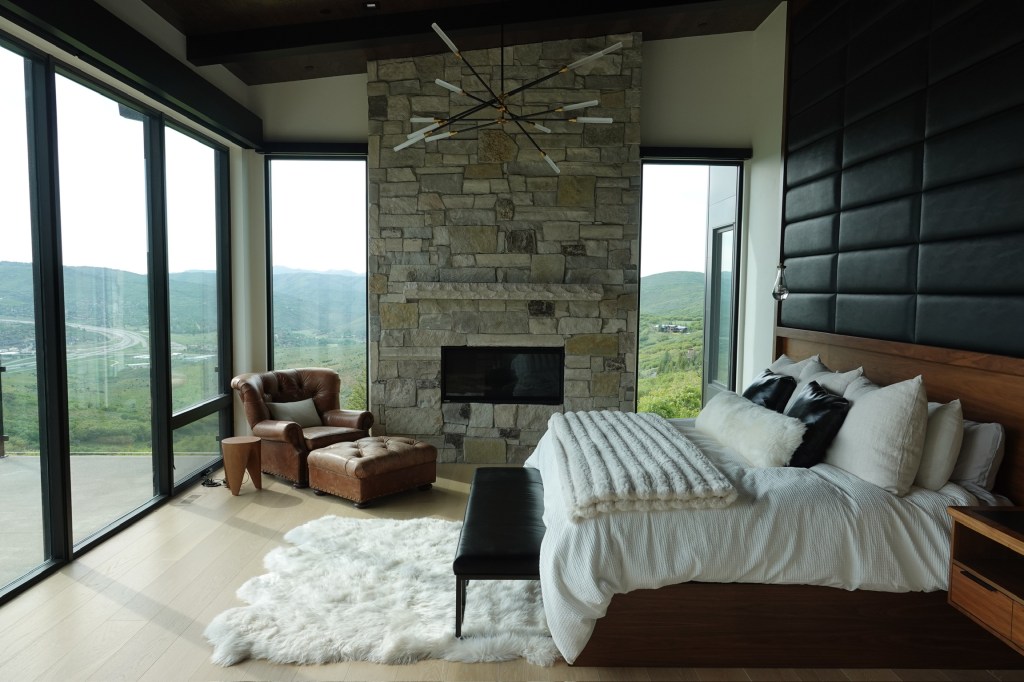 Your Private Sanctuary: The Ultimate Primary&nbsp;Suite